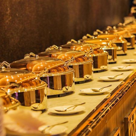 Aurora Banquet&Hotel Chilaw Exterior foto