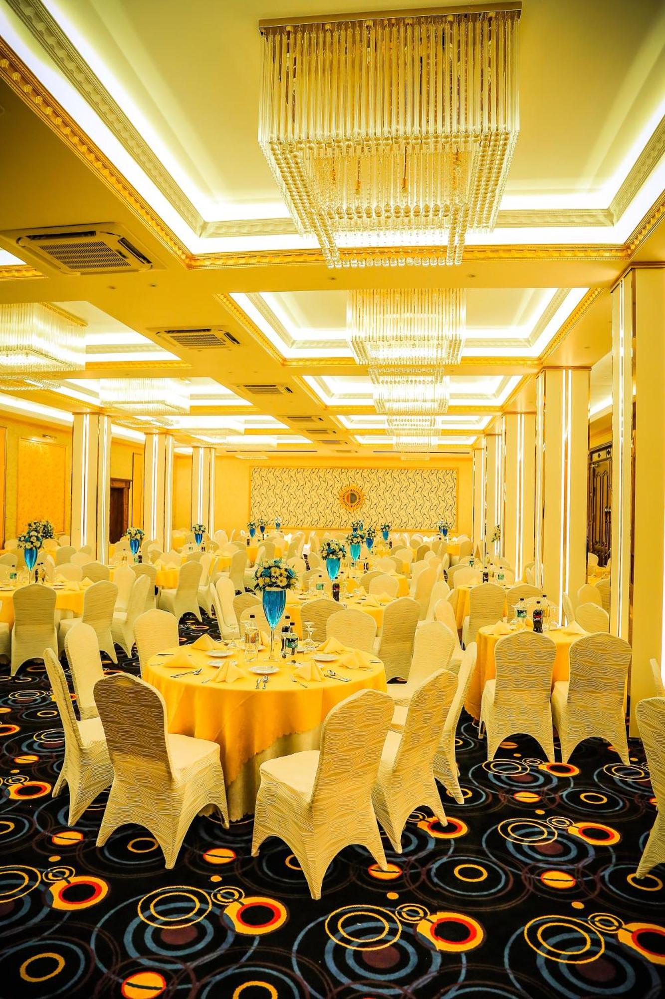 Aurora Banquet&Hotel Chilaw Exterior foto